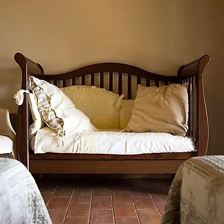 Casa Di Mi לינה וארוחת בוקר Serrungarina